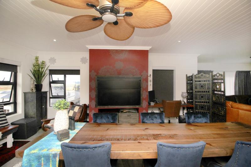 4 Bedroom Property for Sale in Monte Christo Western Cape